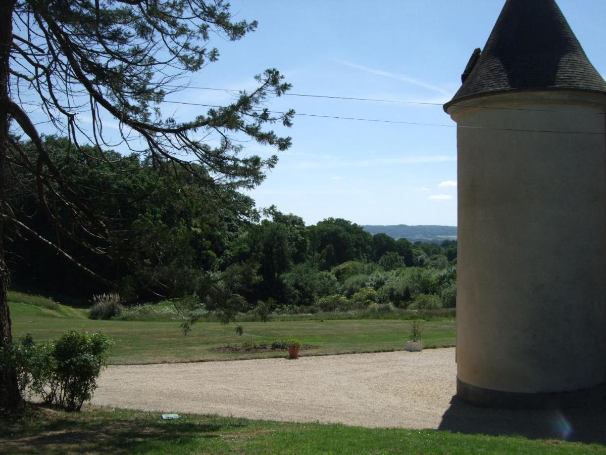 Alojamento de Acomodação e Pequeno-almoço Château De La Ville-huë Guer